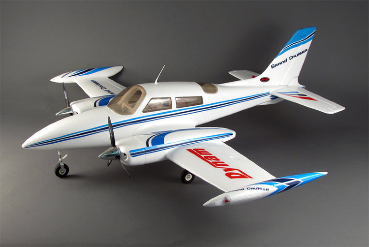 Cessna 310 (2.4G, mode 2) артикул DY8935 