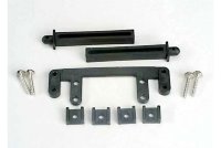 Заднее крепления кузова (Rear body mount base/ rear body mounting posts (2)/rear body mounting clamps (4)/ screws) артикул TRA4215 