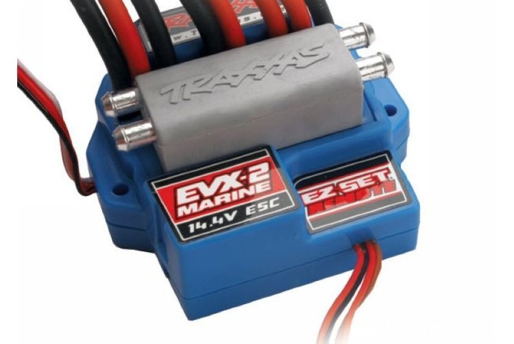 Коллекторный регулятор оборотов TRAXXAS EVX-2 для 2-х электродвигателей 550 класса 12-19 витков (для судомоделей) артикул TRA3020