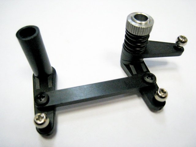 Сервосейвер в сборе ( Servo Saver Set Kyosho DBX, DRX, DMT) артикул TR113KIT