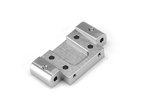Крепление передних рычагов Алюм. (5 DEG / SILVER) артикул HPI-104869